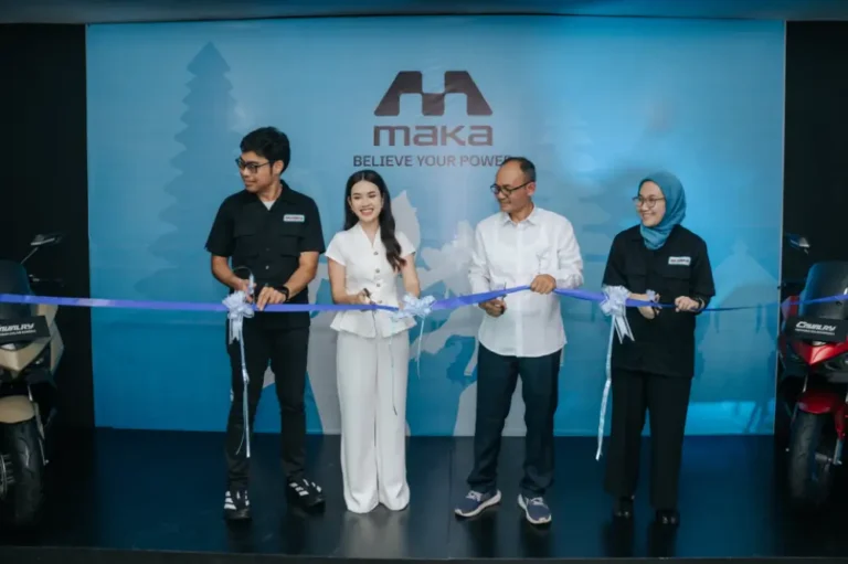 Pembukaan showroom MAKA Motors di Bali oleh Raditya Wibowo dan Ni Nyoman Ayu Cynthia Diantari.